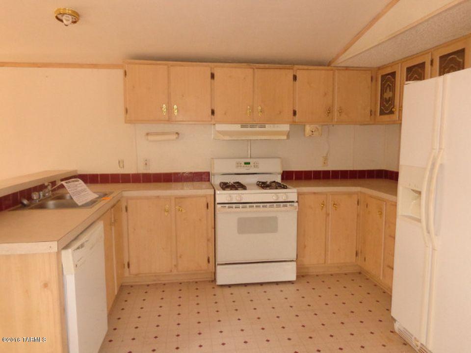2144 W Glorious Dr, Benson, AZ 85602 photo 7