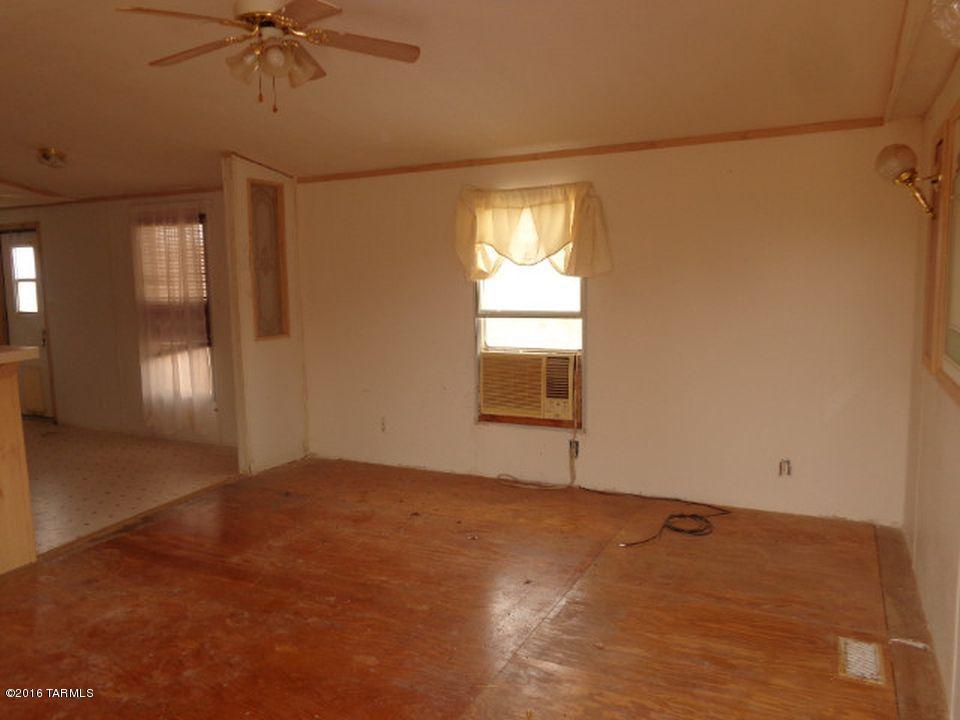 2144 W Glorious Dr, Benson, AZ 85602 photo 9