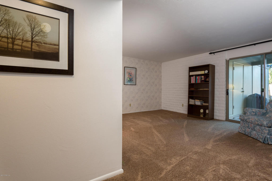 7611 Edison St, Tucson, AZ 85715 photo 16