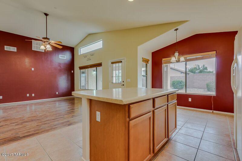 12966 E Douglas Camp Spring Dr, Vail, AZ 85641 photo 3