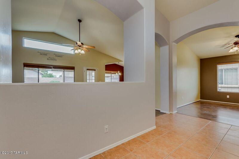 12966 E Douglas Camp Spring Dr, Vail, AZ 85641 photo 5