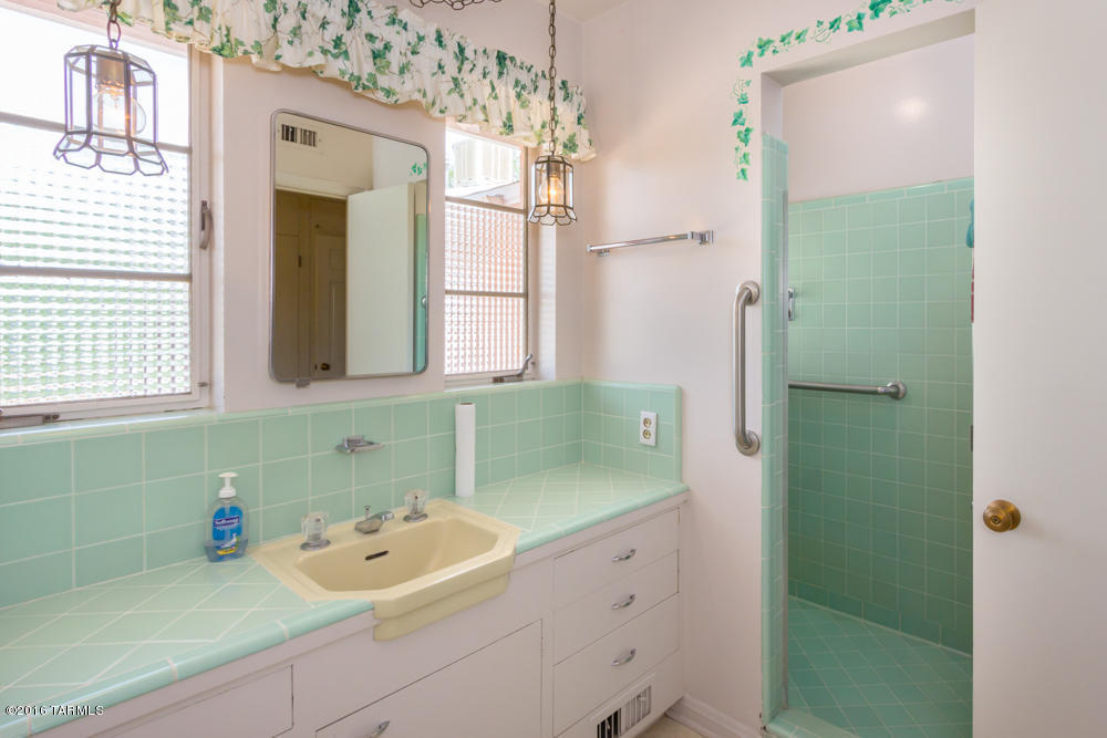 650 W River Rd, Tucson, AZ 85704 photo 21