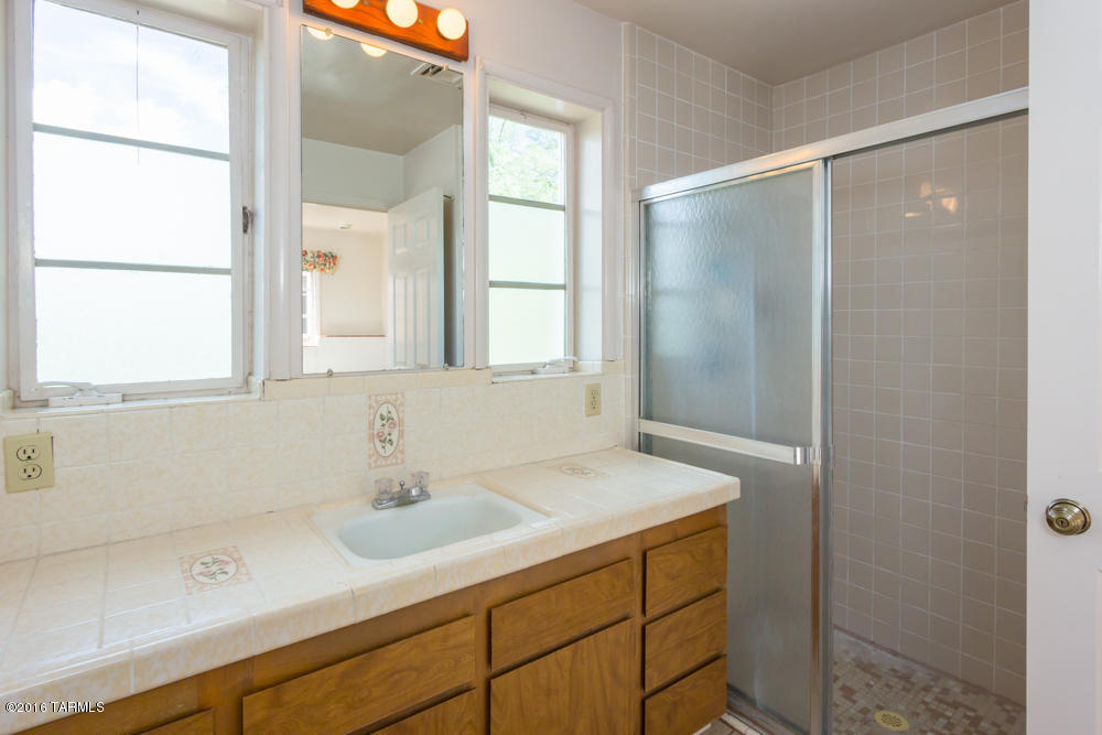 650 W River Rd, Tucson, AZ 85704 photo 24