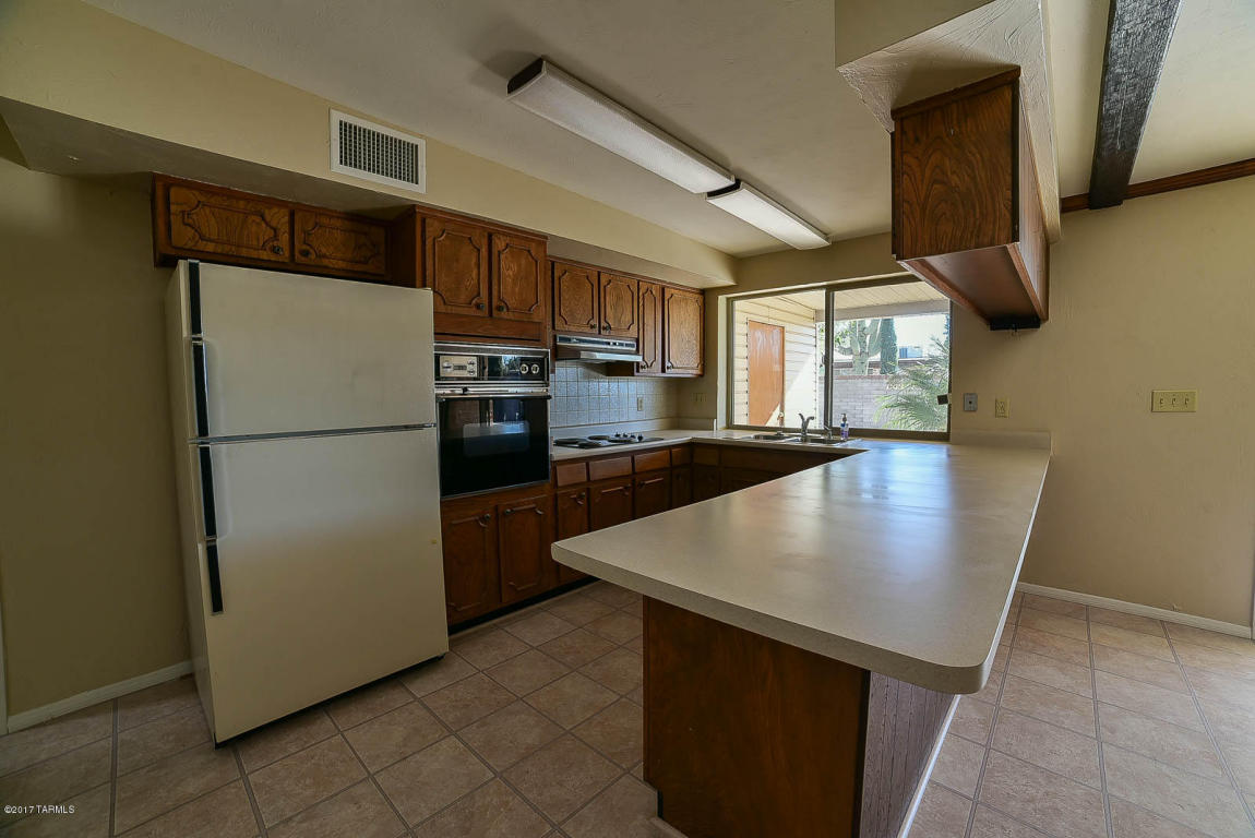 8912 E Baker St, Tucson, AZ 85710 photo 19