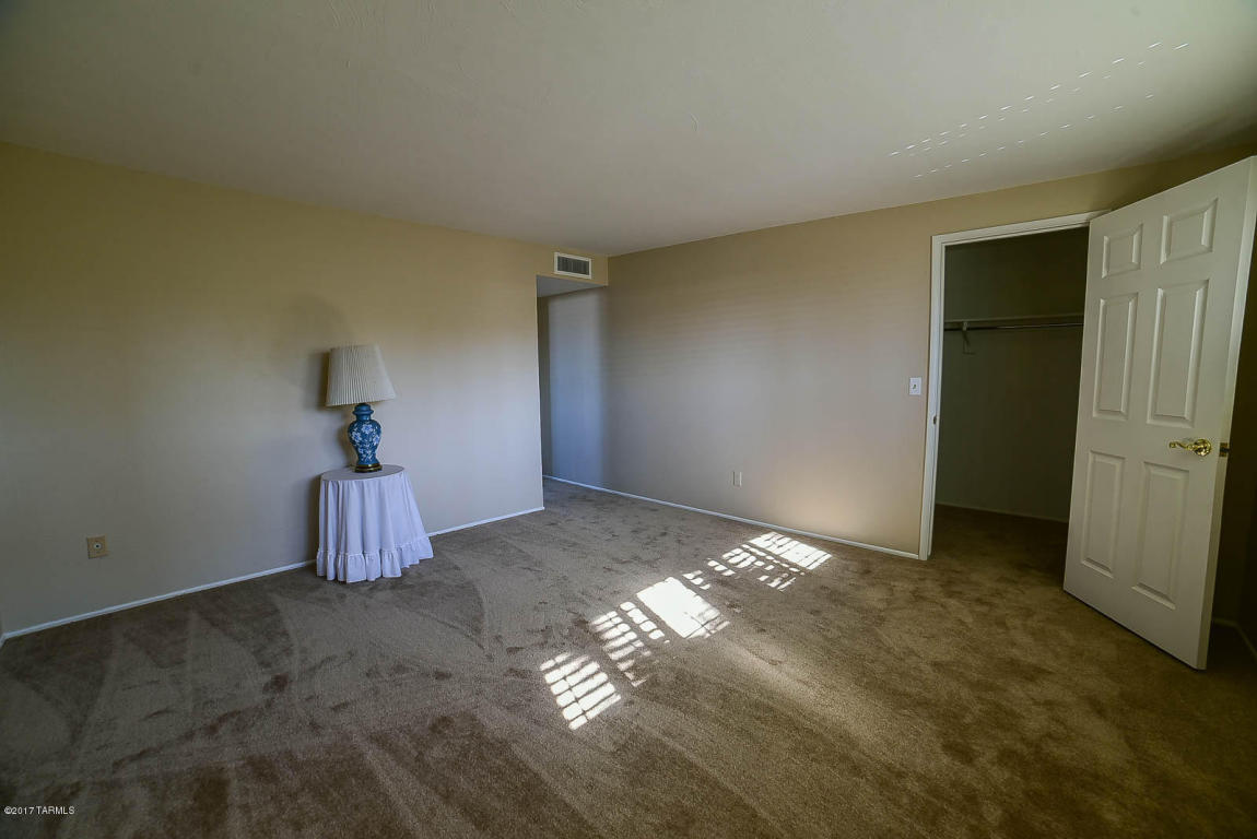 8912 E Baker St, Tucson, AZ 85710 photo 4