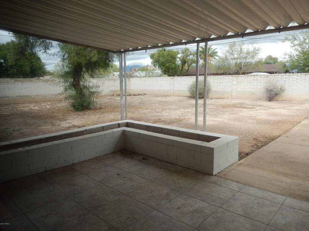 6501 Eli Dr, Tucson, AZ 85710 photo 6