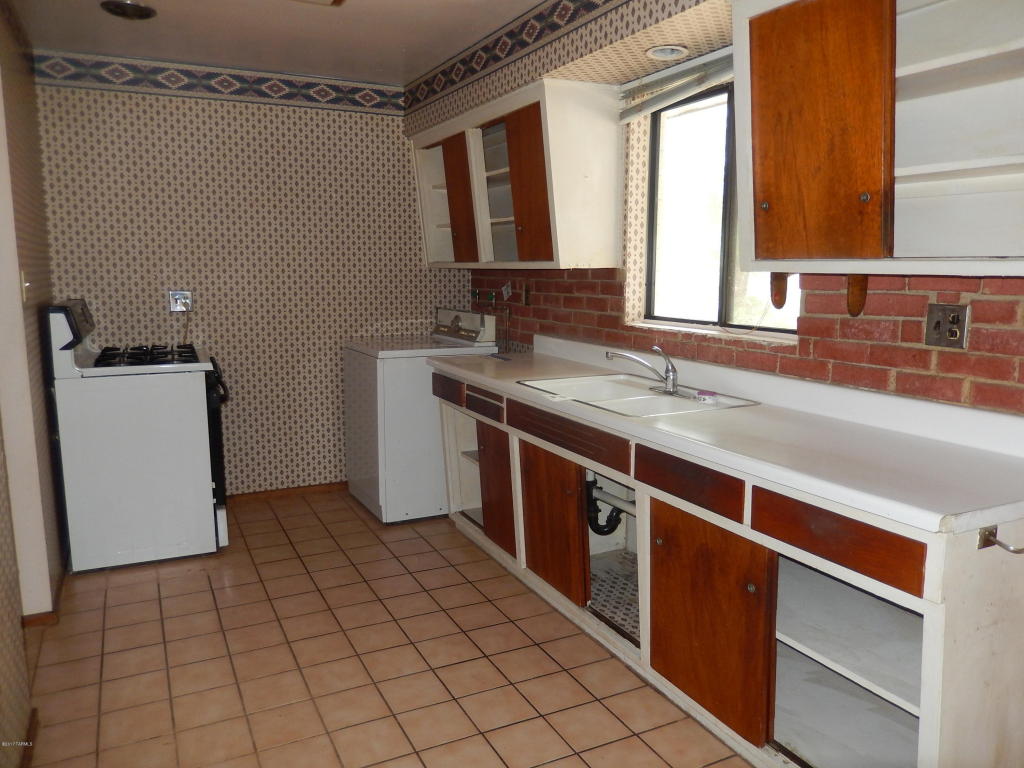 6501 Eli Dr, Tucson, AZ 85710 photo 5