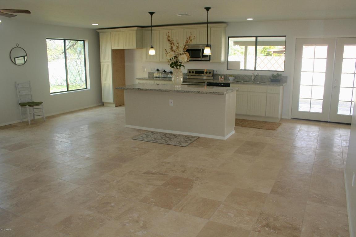 5689 S Bryant Ave, Tucson, AZ 85706 photo 2