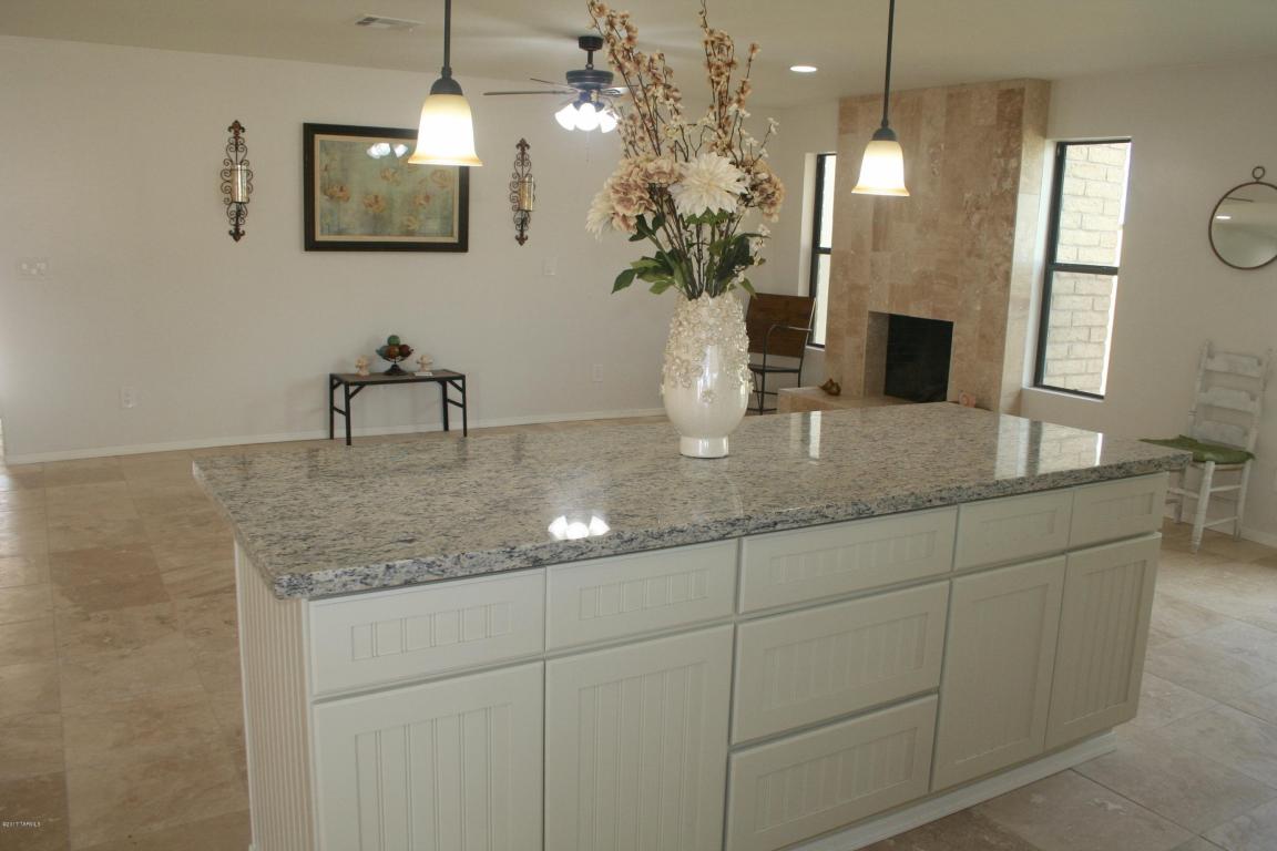 5689 S Bryant Ave, Tucson, AZ 85706 photo 8