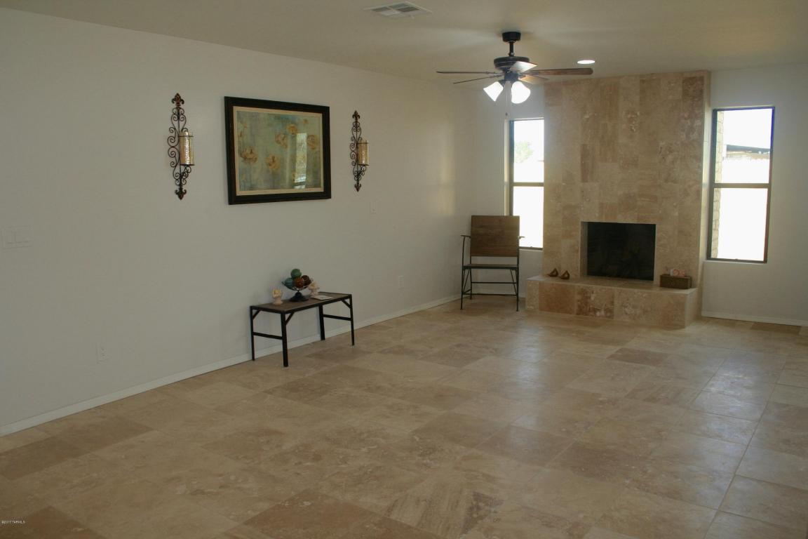 5689 S Bryant Ave, Tucson, AZ 85706 photo 3