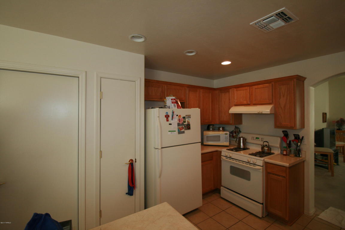 7201 S Monks Tale Dr, Tucson, AZ 85756 photo 9