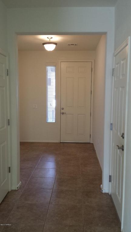244 E Refuge Loop, Vail, AZ 85641 photo 2