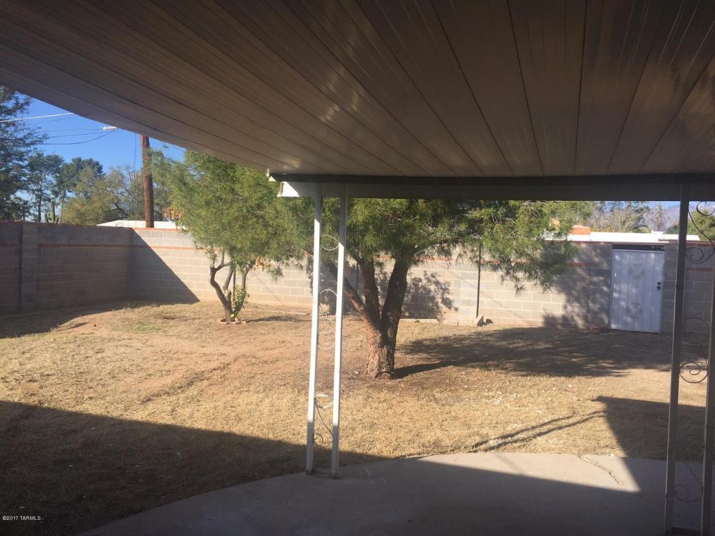 6809 E 17th St, Tucson, AZ 85710 photo 5