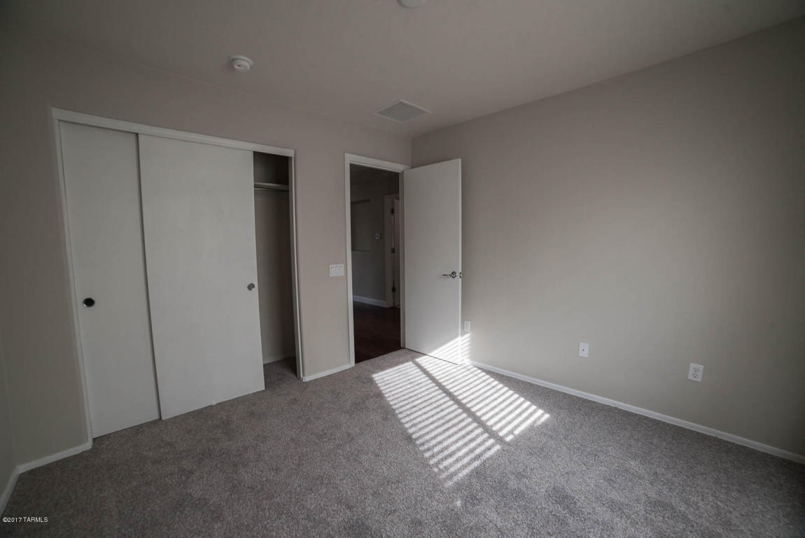 10557 E Singing Canyon Dr, Tucson, AZ 85747 photo 25