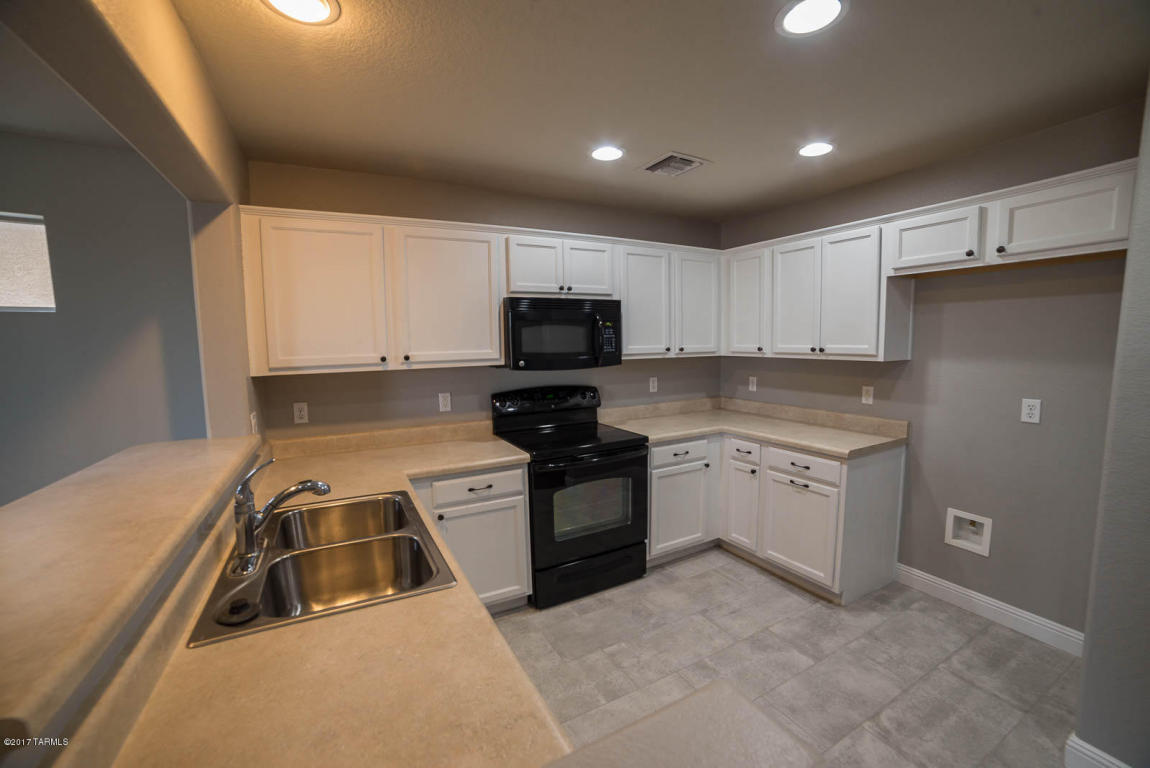 10557 E Singing Canyon Dr, Tucson, AZ 85747 photo 17