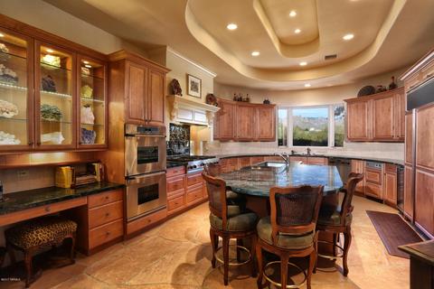 8560 E Shadow Side Pl, Tucson, AZ 85750 photo 4