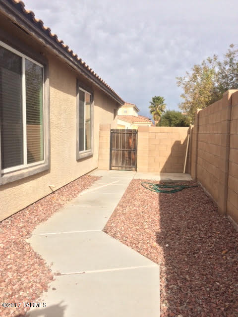 4828 E Starflower St, Tucson, AZ 85756 photo 10