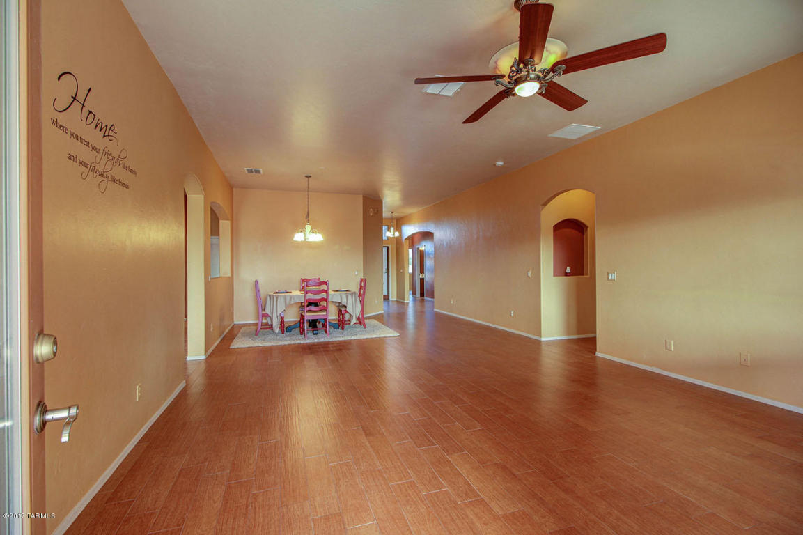 13582 E Aviara Pl, Vail, AZ 85641 photo 6