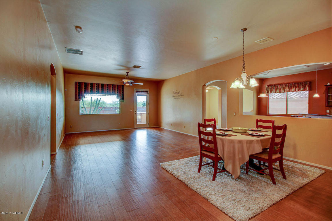 13582 E Aviara Pl, Vail, AZ 85641 photo 3