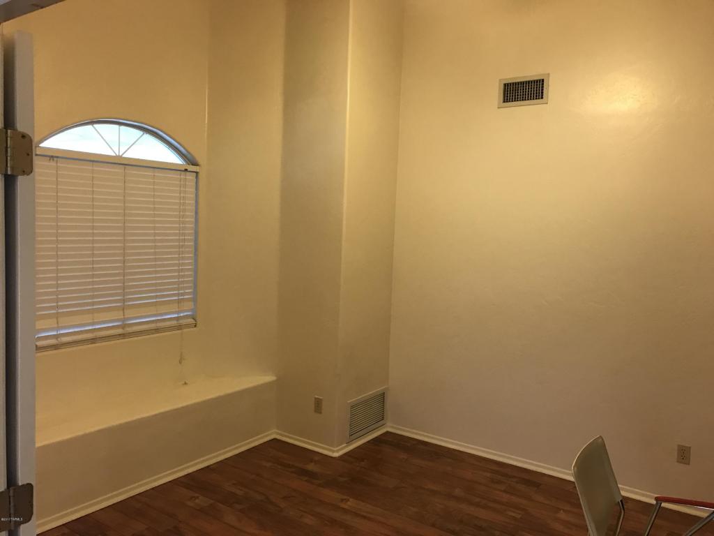 9222 E Wolfberry St, Tucson, AZ 85747 photo 6