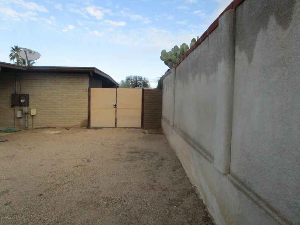 9552 E Myra Dr, Tucson, AZ 85730 photo 22