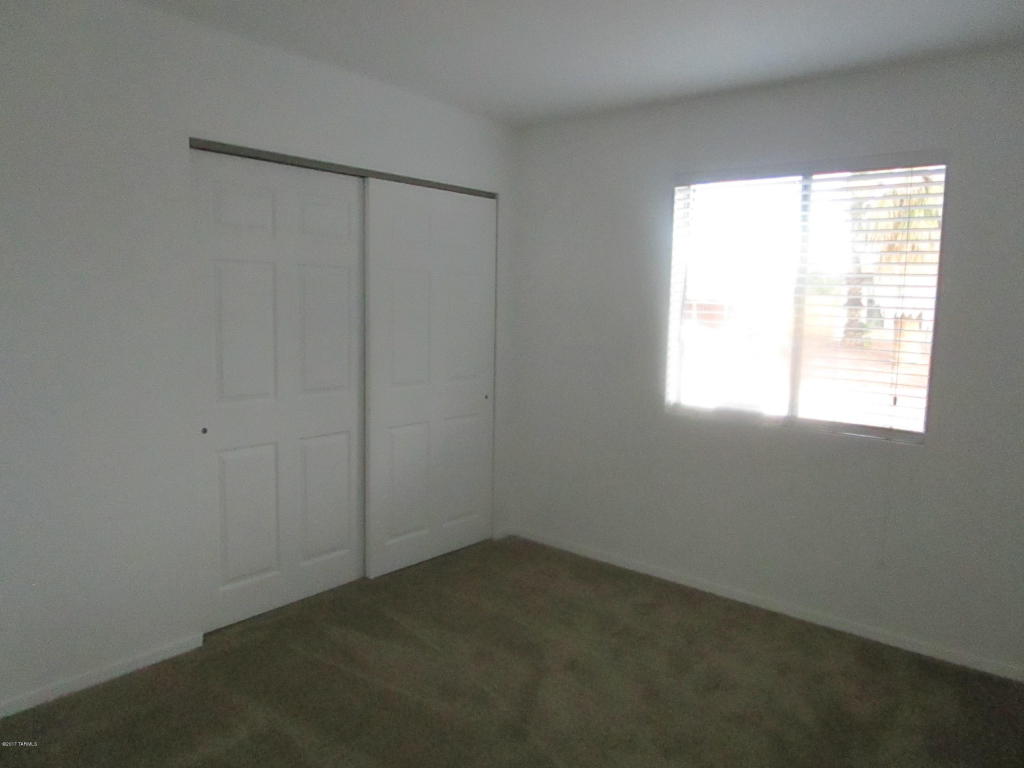 9552 E Myra Dr, Tucson, AZ 85730 photo 14