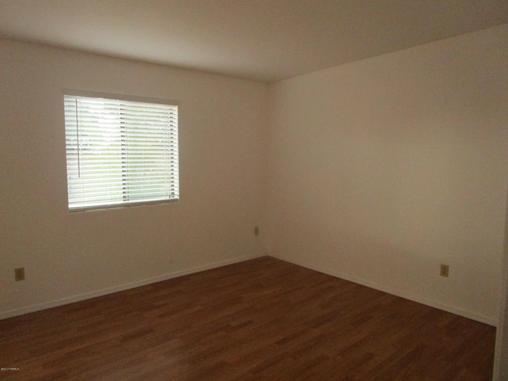 9552 E Myra Dr, Tucson, AZ 85730 photo 9