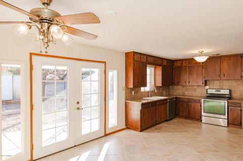 2214 E Towner St, Tucson, AZ 85719 photo 6