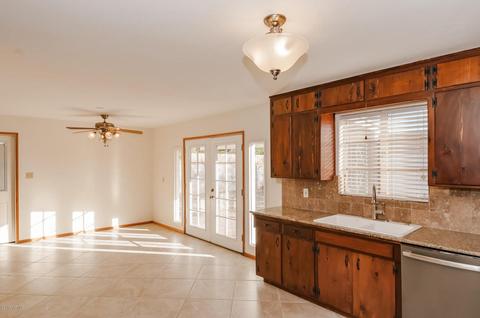 2214 E Towner St, Tucson, AZ 85719 photo 8
