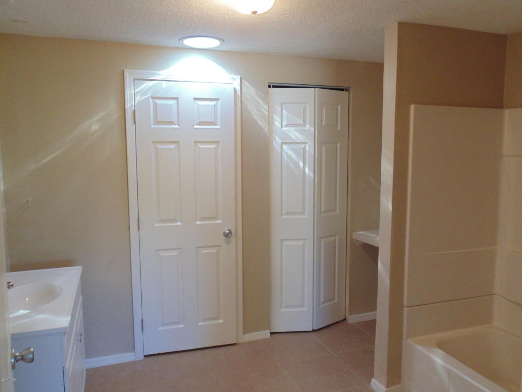 5801 E 33rd St, Tucson, AZ 85711 photo 9