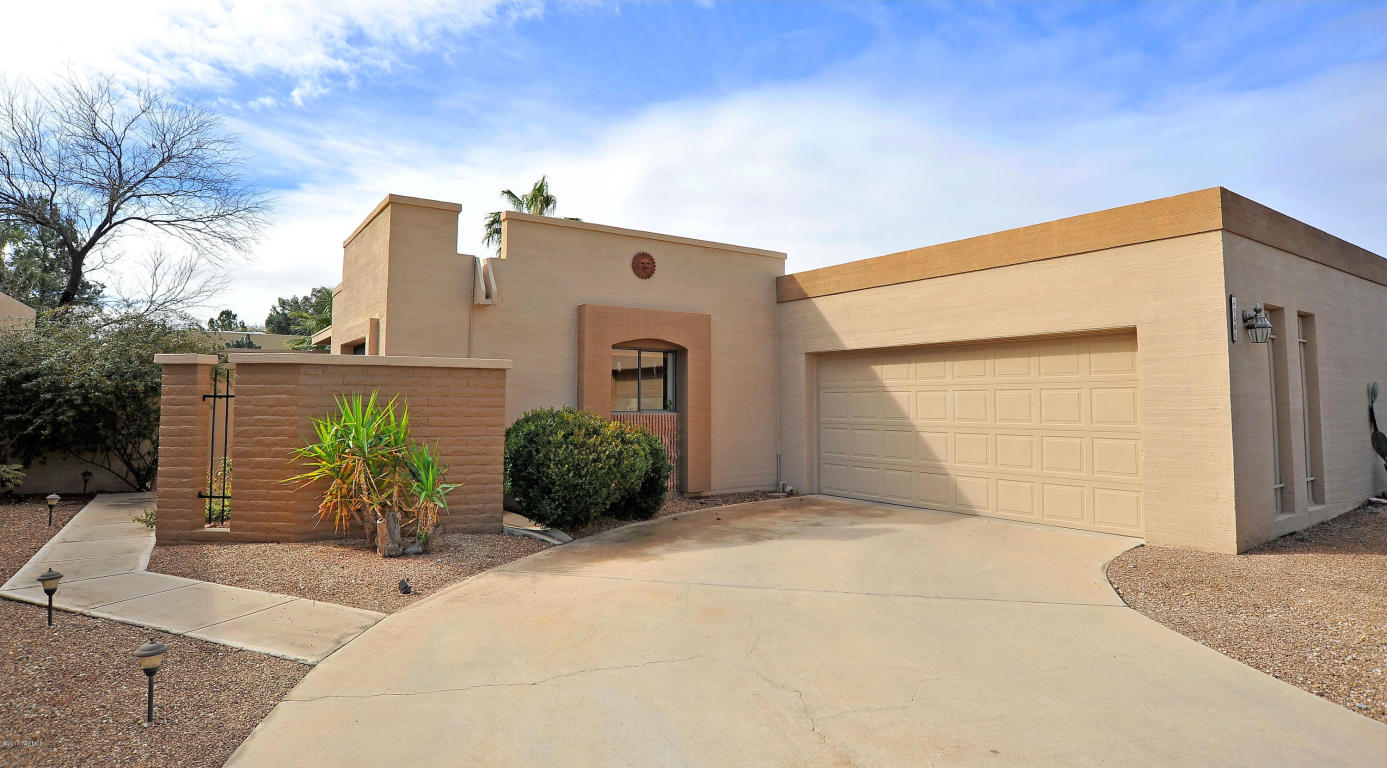 9050 E Seneca St, Tucson, AZ 85715 photo 1