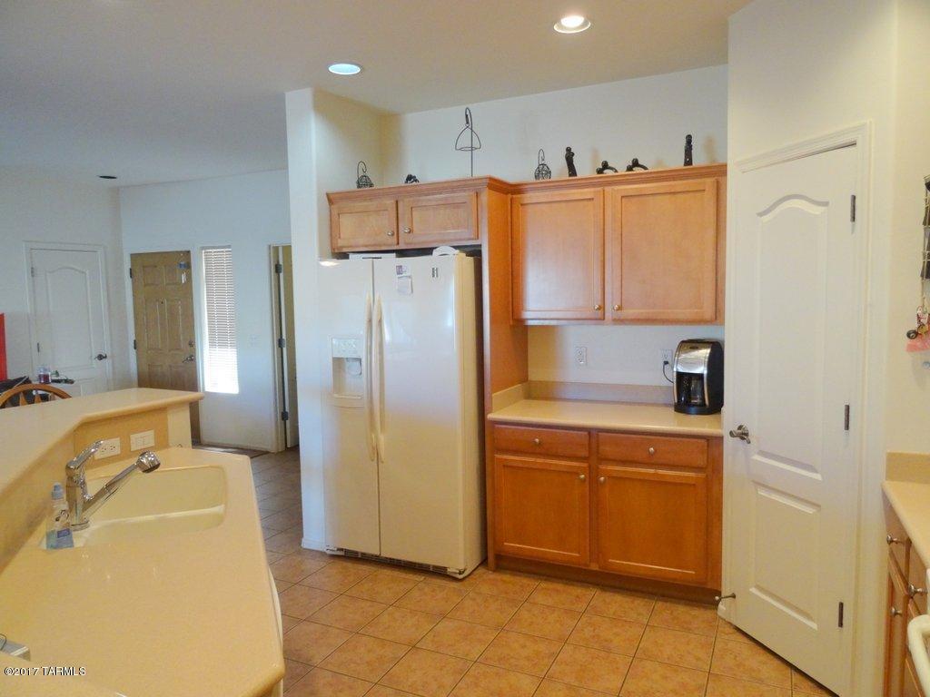 6621 E Gehrig Ln, Tucson, AZ 85756 photo 16