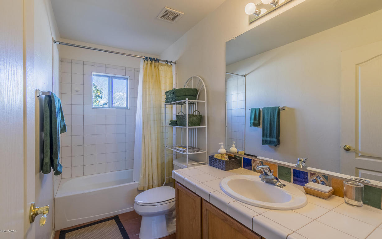 10486 E Sixto Molina Ln, Tucson, AZ 85747 photo 25