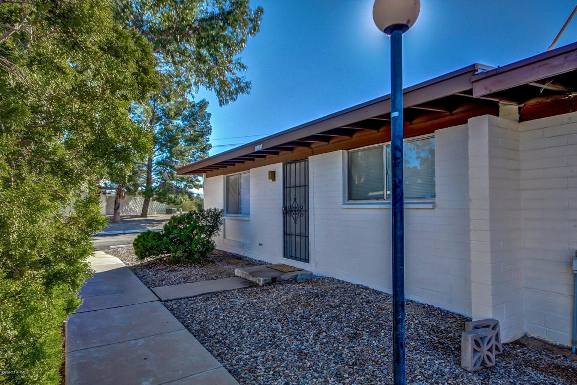 7499 E Desert Spring Dr, Tucson, AZ 85730 photo 3