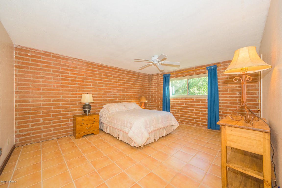 10510 E Observatory Dr, Vail, AZ 85641 photo 16