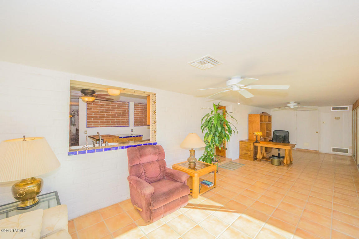 10510 E Observatory Dr, Vail, AZ 85641 photo 7