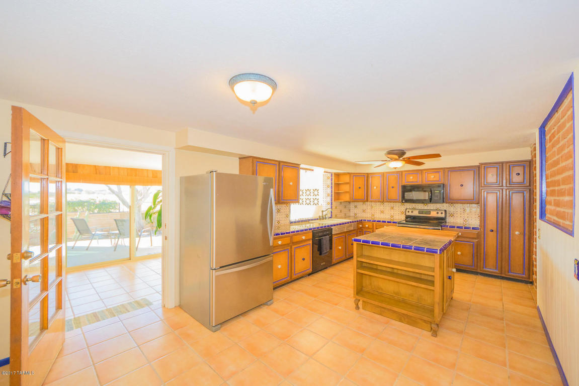 10510 E Observatory Dr, Vail, AZ 85641 photo 4
