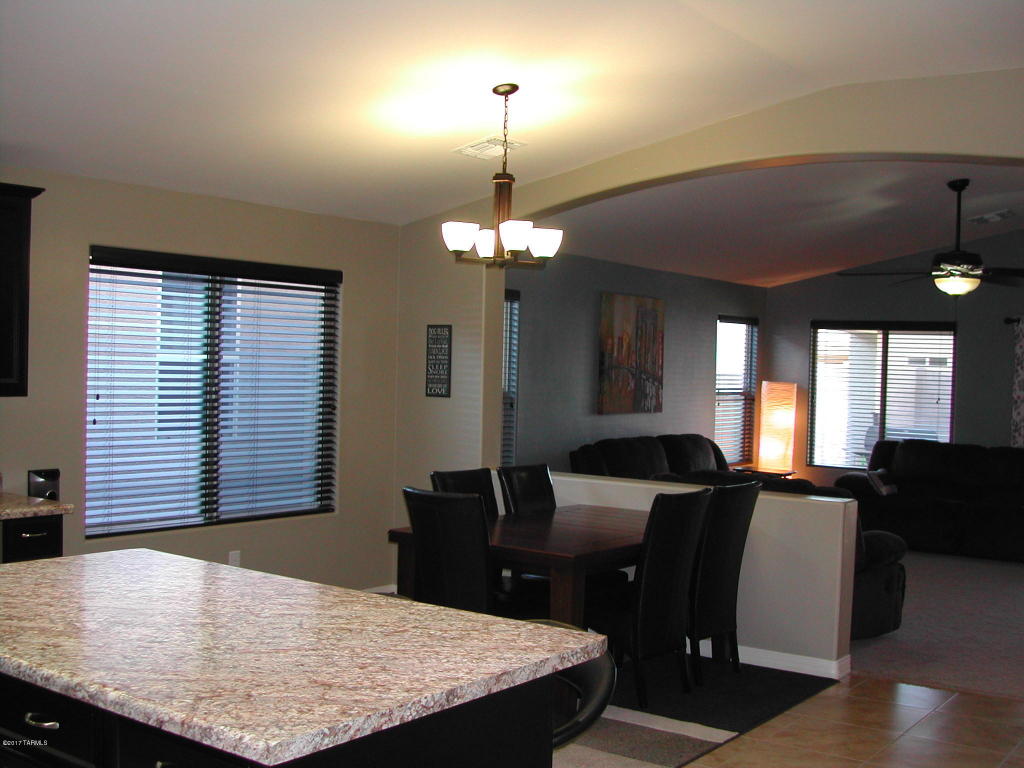 12464 E Corte Manta, Vail, AZ 85641 photo 4