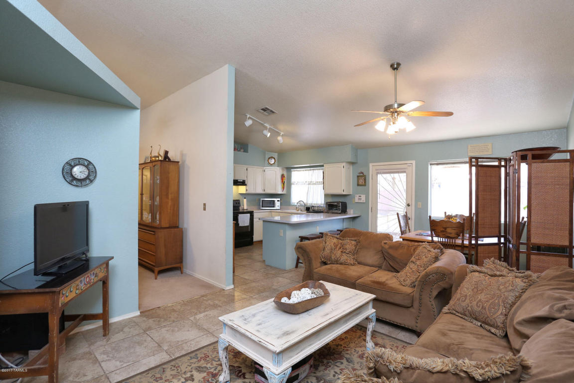 9520 E Danforth Pl, Tucson, AZ 85747 photo 7