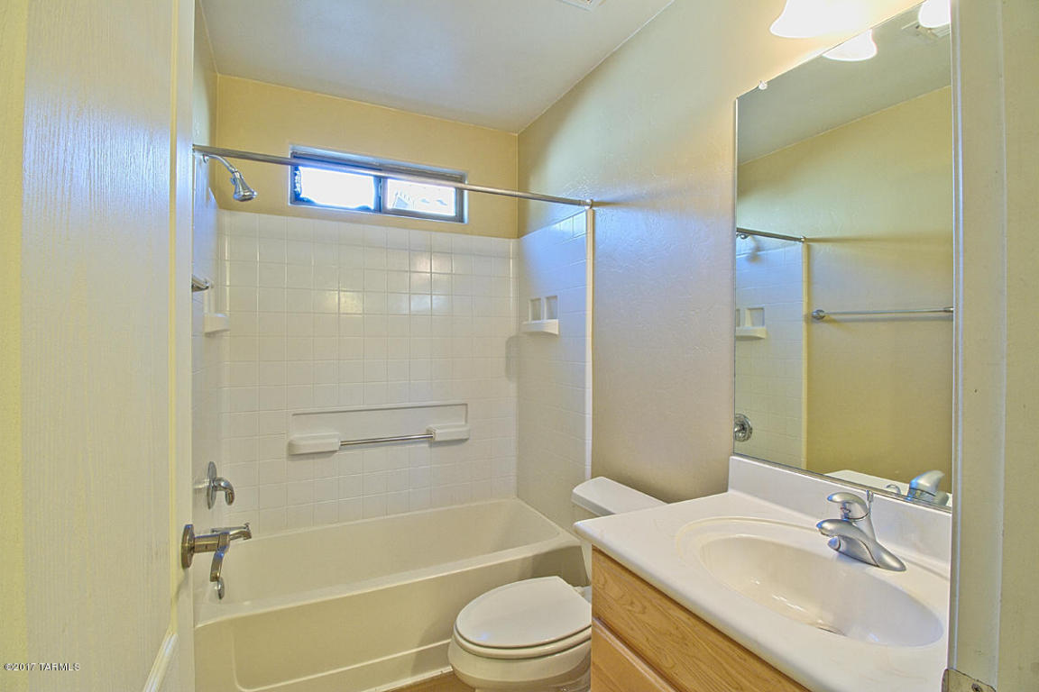 10554 E Bonpland Willow Dr, Tucson, AZ 85747 photo 17