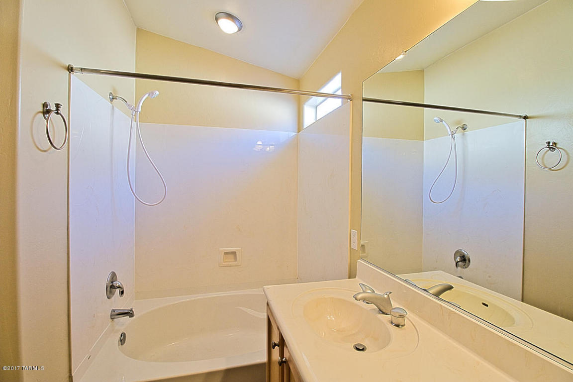 10554 E Bonpland Willow Dr, Tucson, AZ 85747 photo 22