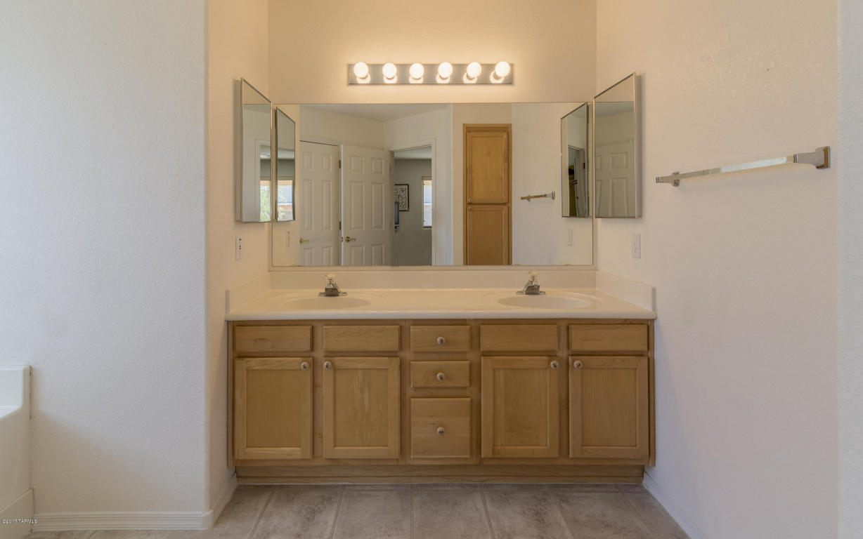 8882 E Maxwell Dr, Tucson, AZ 85747 photo 10