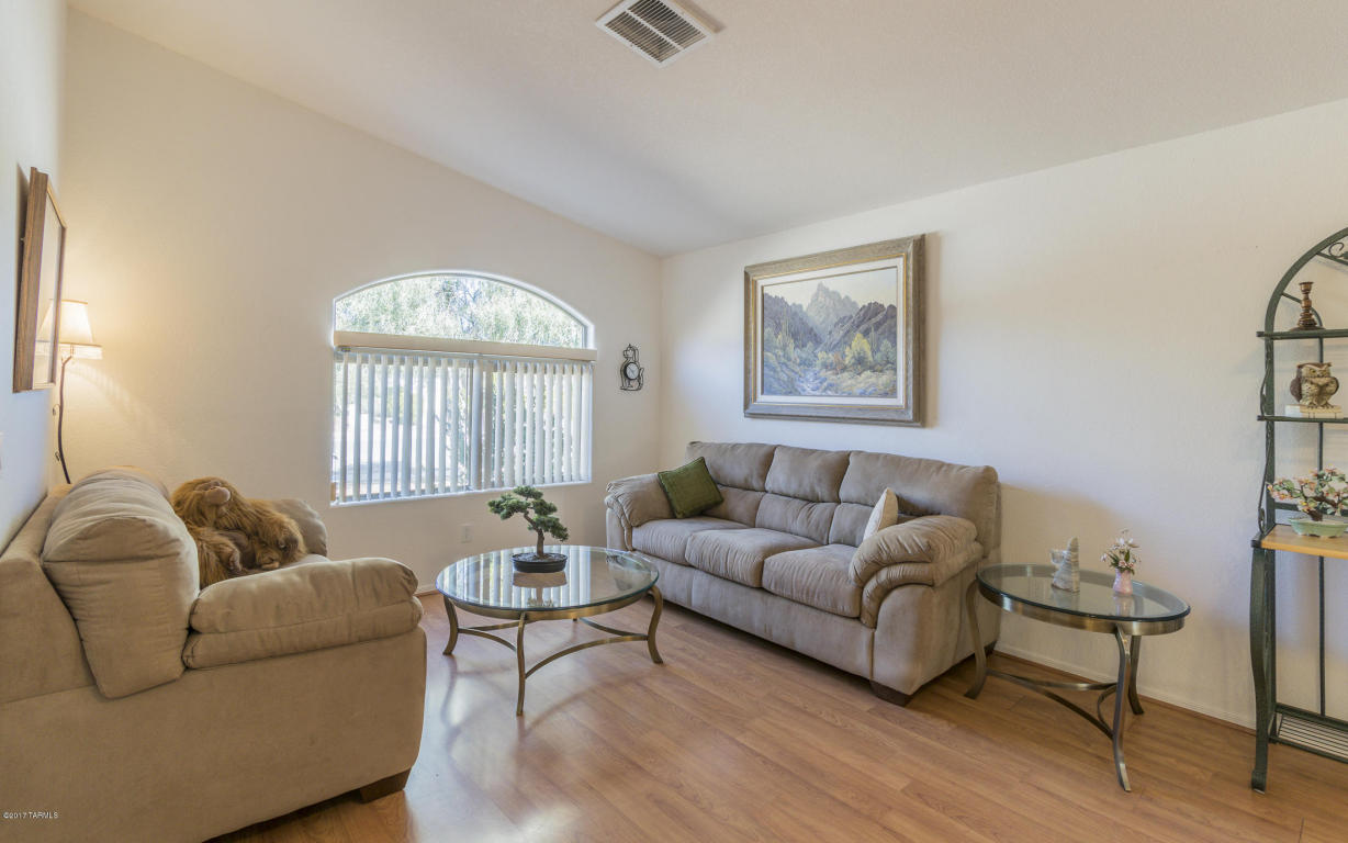 8882 E Maxwell Dr, Tucson, AZ 85747 photo 2