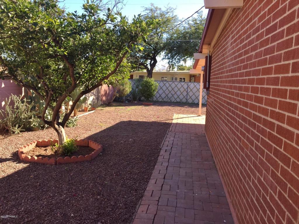 7404 E 24th St, Tucson, AZ 85710 photo 16