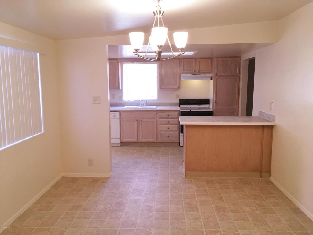 7404 E 24th St, Tucson, AZ 85710 photo 3