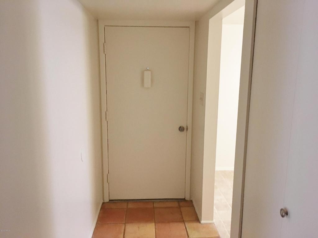 7404 E 24th St, Tucson, AZ 85710 photo 2