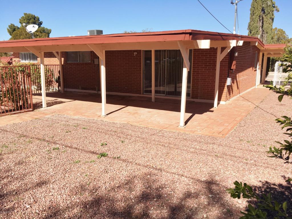 7404 E 24th St, Tucson, AZ 85710 photo 17