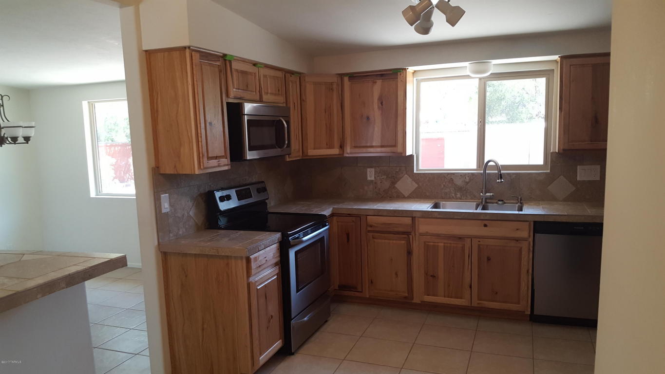 7772 E Lee St, Tucson, AZ 85715 photo 4