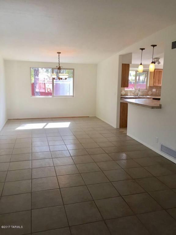 7772 E Lee St, Tucson, AZ 85715 photo 10