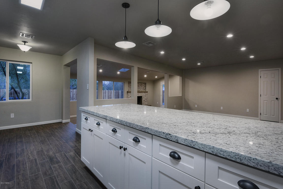 5152 E Alberta Dr, Tucson, AZ 85711 photo 9